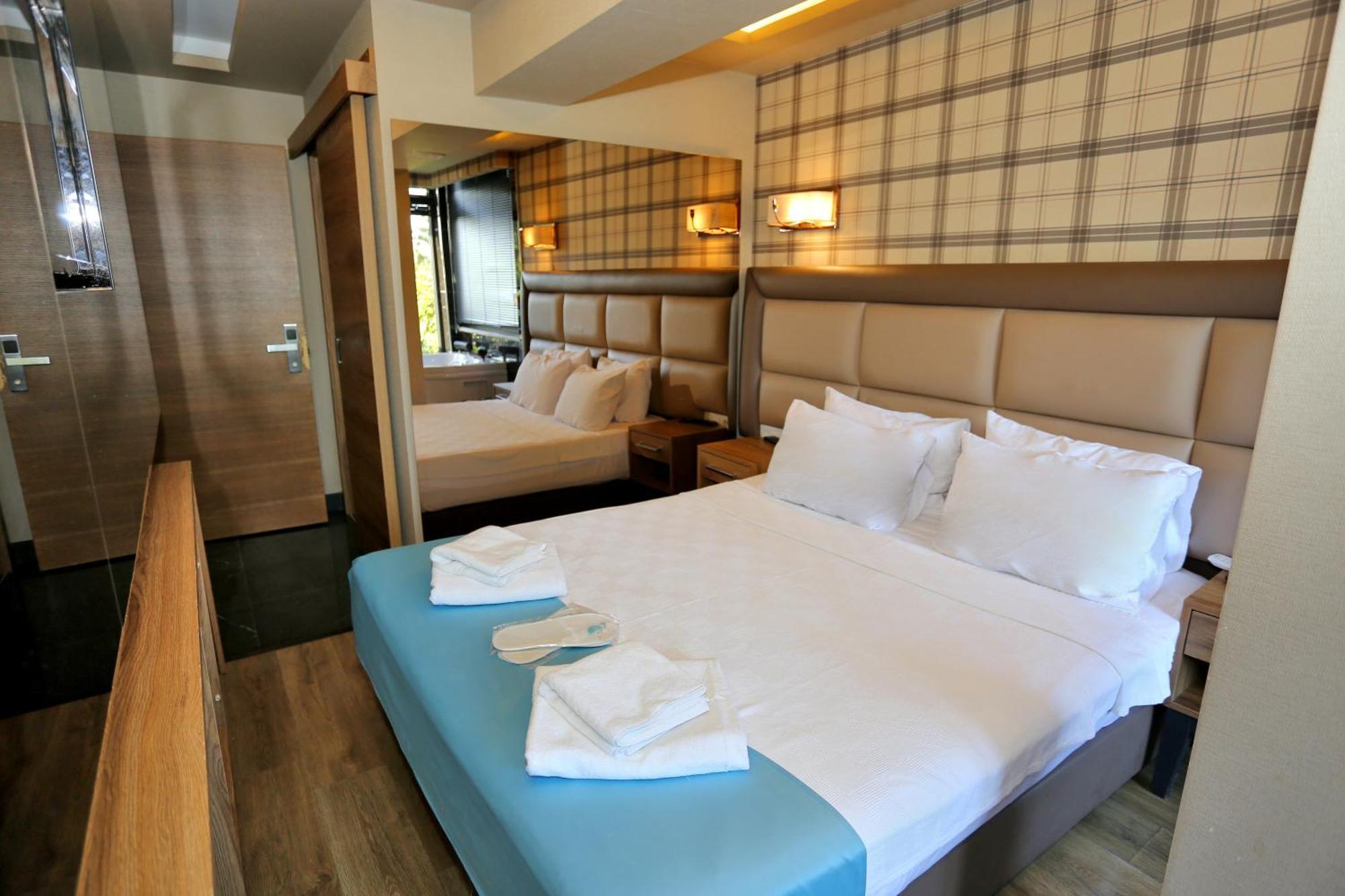 Turkuaz Hotel Стамбул Экстерьер фото